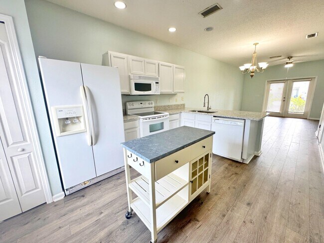 Building Photo - 237 Syrah Way
