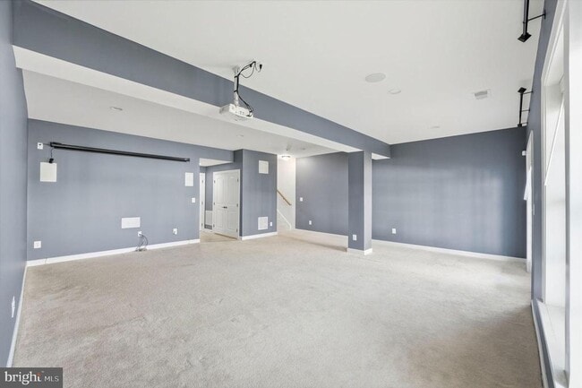 Building Photo - 21253 Park Grove Terrace