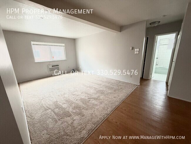 Building Photo - 16112 Maple Heights Blvd