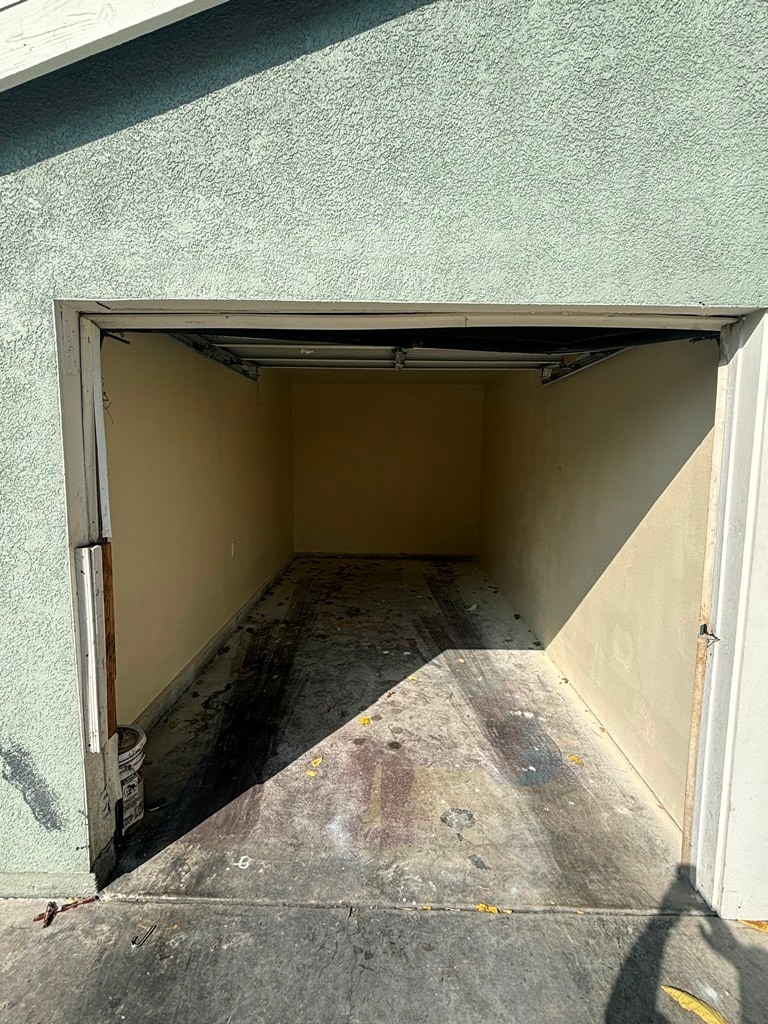 Building Photo - 413 E 109th St