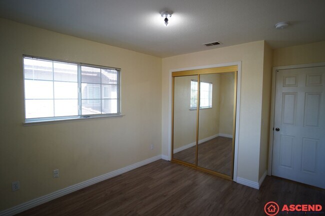 Building Photo - 10801 Galway Bay Dr