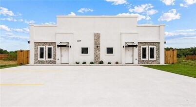 Building Photo - 2609 Bald Cypress Dr