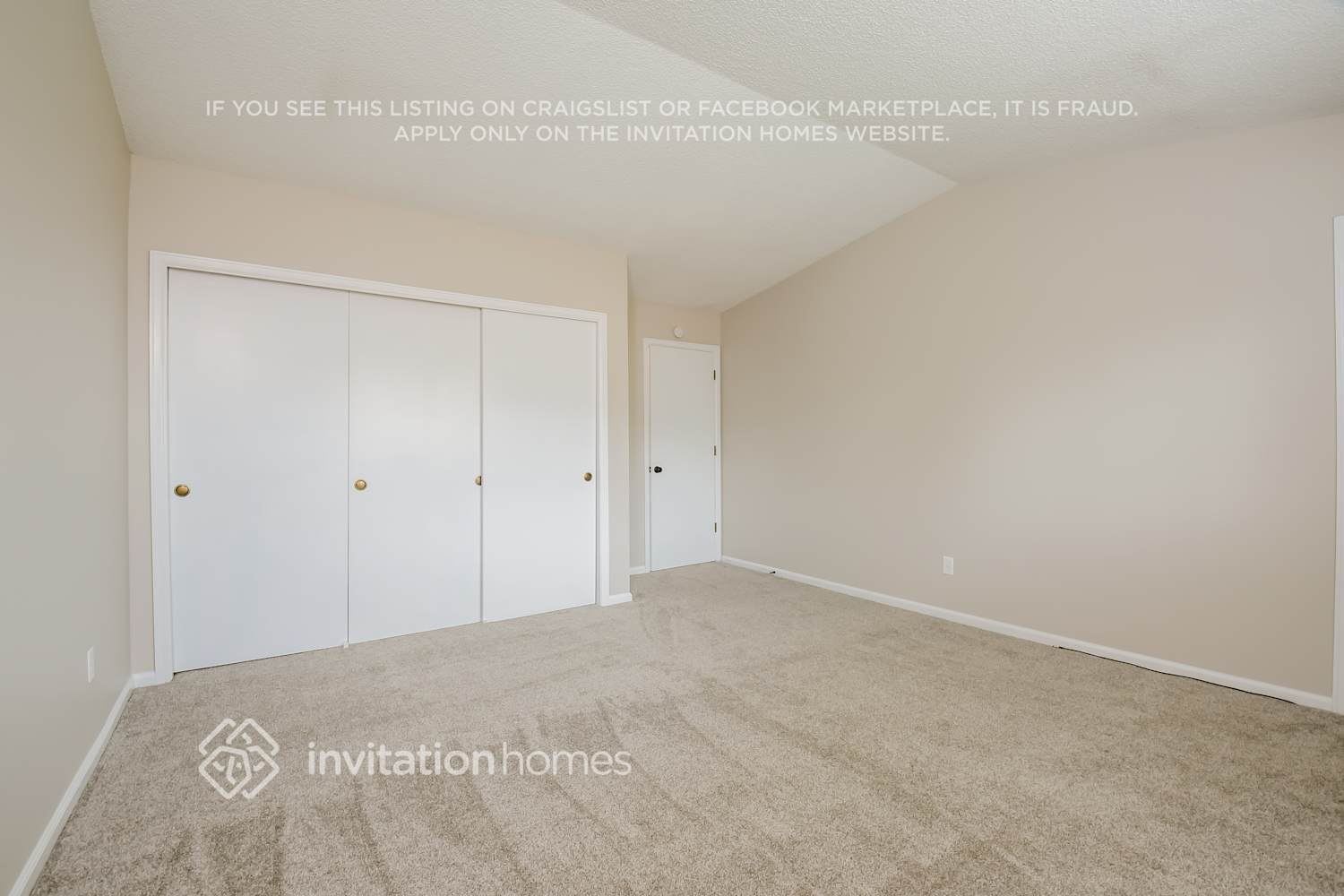 Building Photo - 18233 E Berry Dr