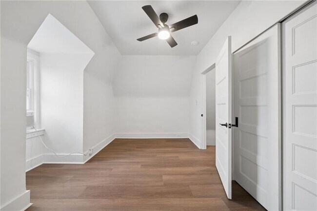 Building Photo - 1020 Jancey St