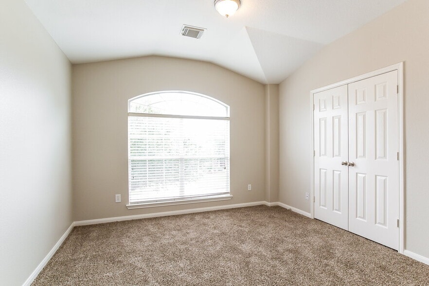 Building Photo - 15811 Granite Mountain Trail