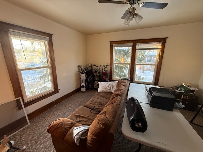 Building Photo - 511 2nd Ave