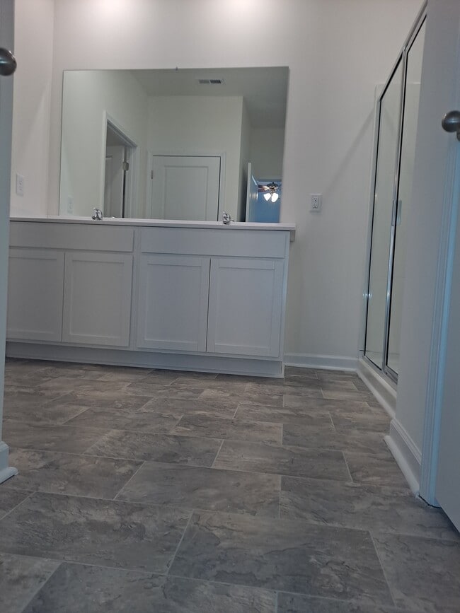 Building Photo - 144 Ibis Loop