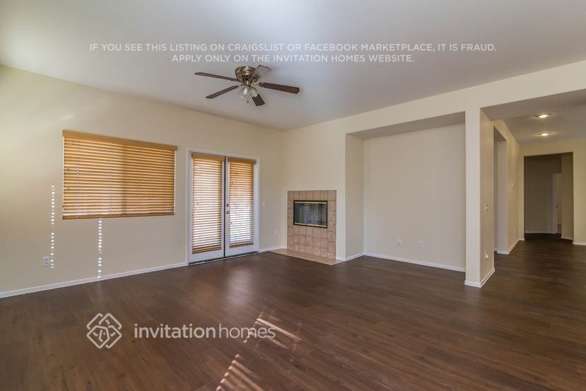 Building Photo - 7833 Calle Del Rio St