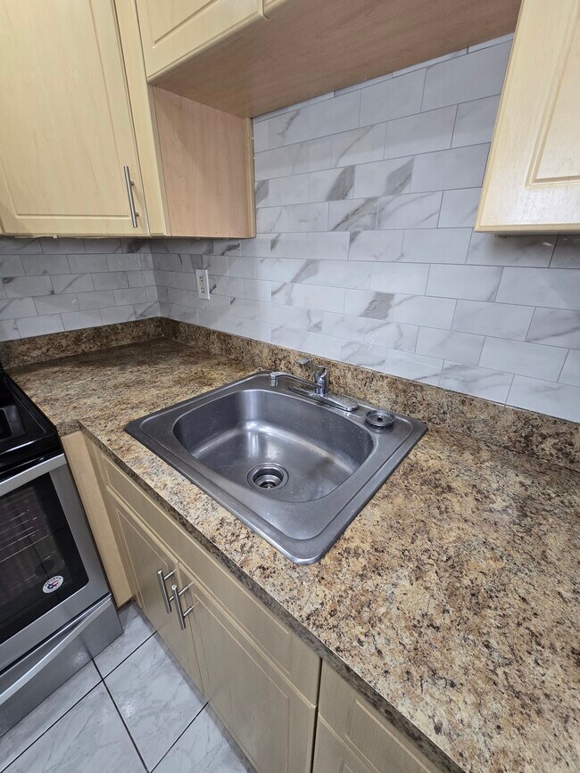 Building Photo - 4715 NW 7th St