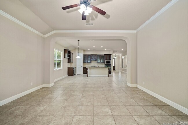 Building Photo - 723 Viento Point