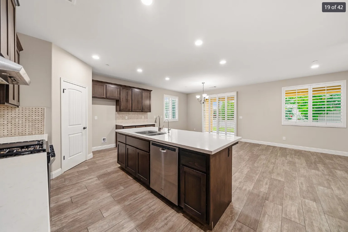Building Photo - 7303 Whiskey Creek Dr