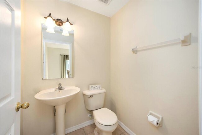 Building Photo - 6235 Flagfish Ct