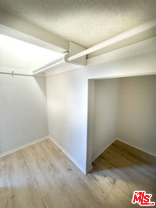 Building Photo - 1323 Ridgeley Dr