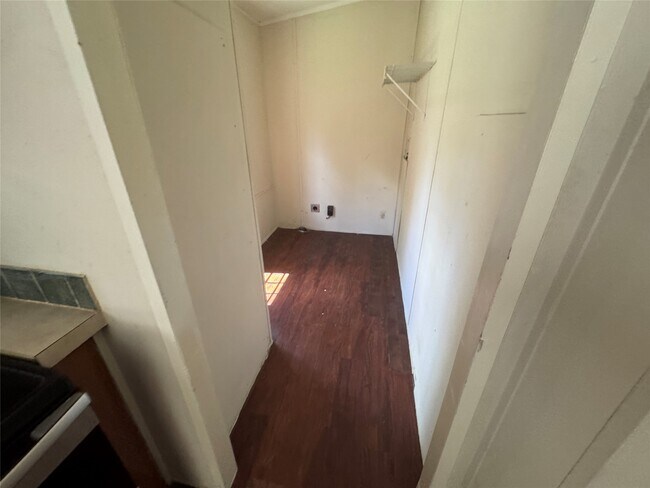 Building Photo - 16415 Tamra Ct