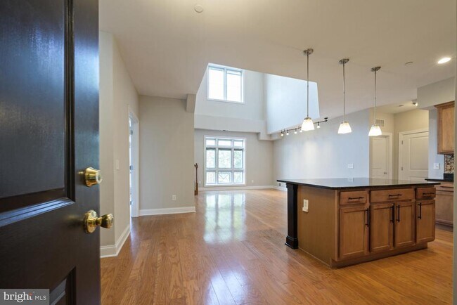Building Photo - 2350 NJ-33