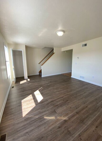 Building Photo - 204 Betsinger Rd