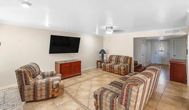 Building Photo - 150 Silver Shadow Dr