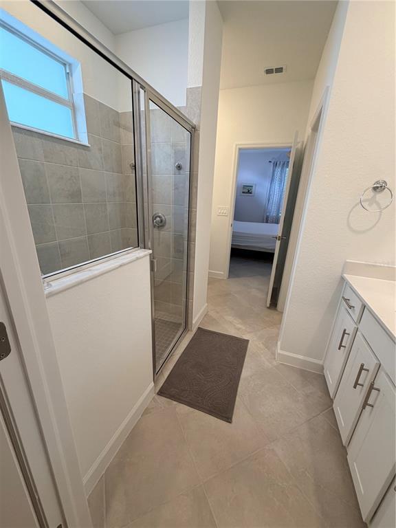 Building Photo - 8057 Shr Lk Dr