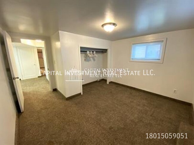 Building Photo - 1350 Downington Ave S