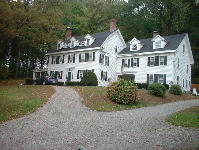 1st floor apartment - 131 Forbush Mill Rd