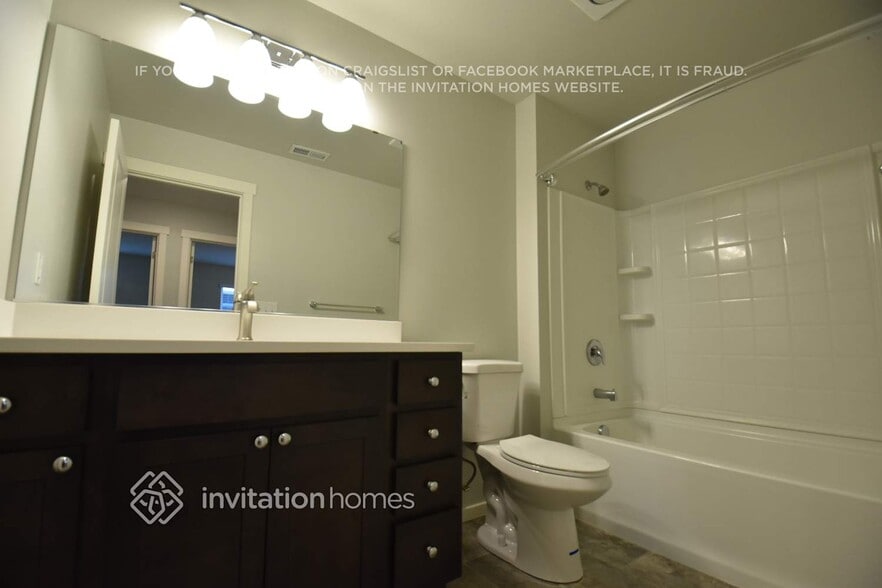 Building Photo - 11103 184th St E