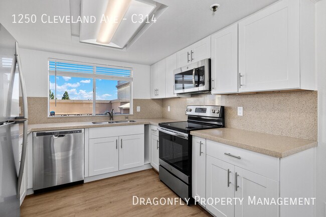 Building Photo - 1250 Cleveland Ave