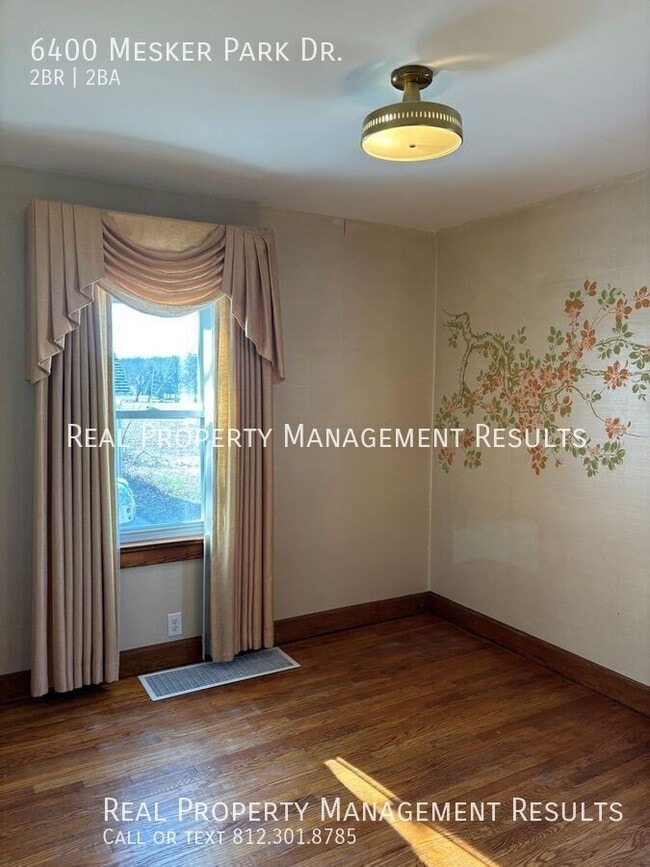 Building Photo - 6400 Mesker Park Dr