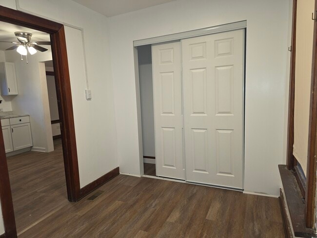 Building Photo - 117 Woodland Dr