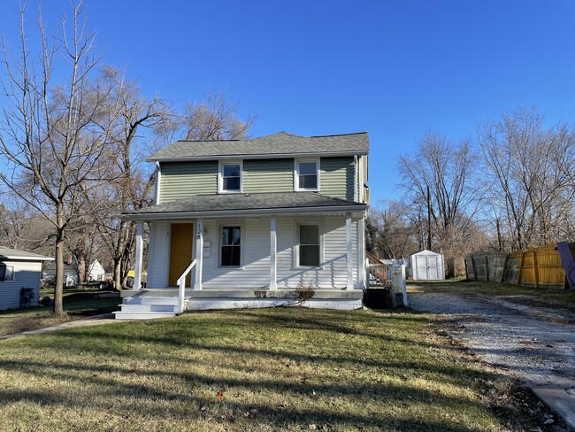 Primary Photo - 128 Miles St