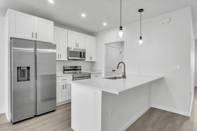 Building Photo - 2535 Slim Haywood Ave