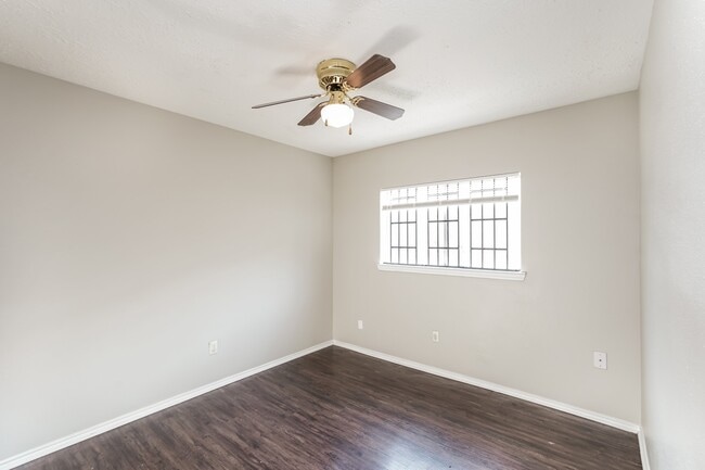 Building Photo - 13526 Hampton Falls Dr