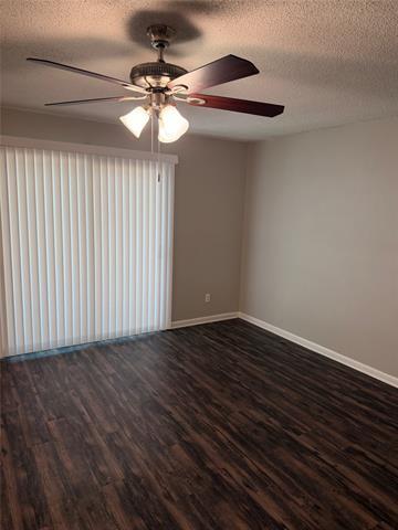 Building Photo - 7425 Van Natta Ln