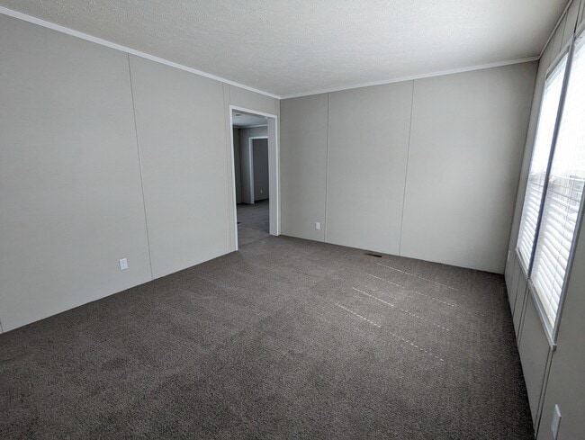 Building Photo - 113 Bluejay Hill