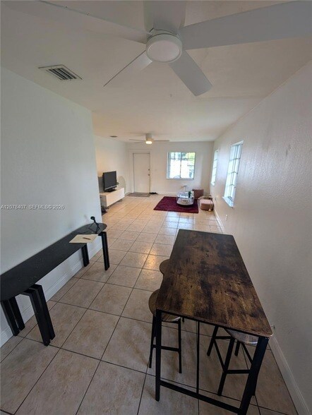 Building Photo - 225 NW 53rd St