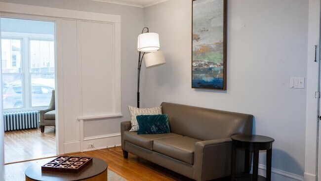 Building Photo - 3444 Colfax Ave S