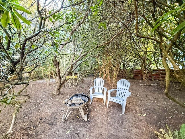 Building Photo - Beautiful Home in Convenient Northgate Location