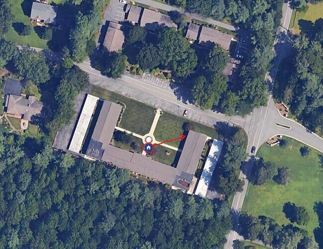 Primary Photo - 102 Boyd Dr