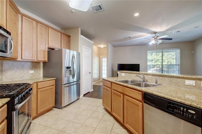 Building Photo - 1310 W Parmer Ln