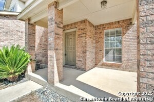 Building Photo - 402 Point Valley