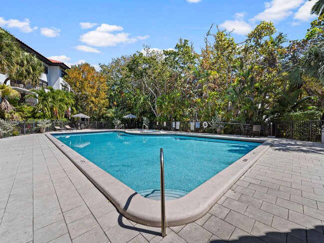 Building Photo - 55 Ocean Ln Dr