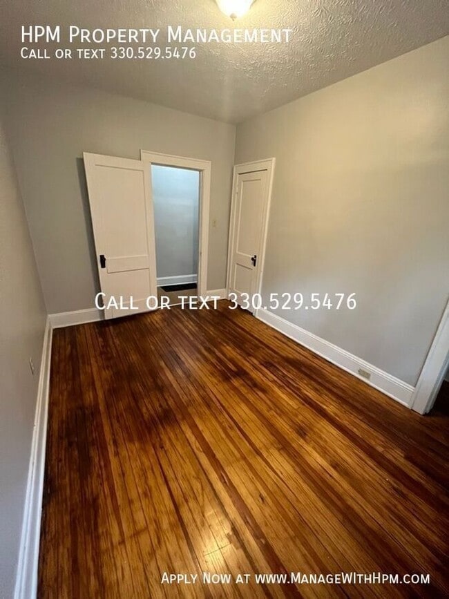 Building Photo - 724 Crosby St