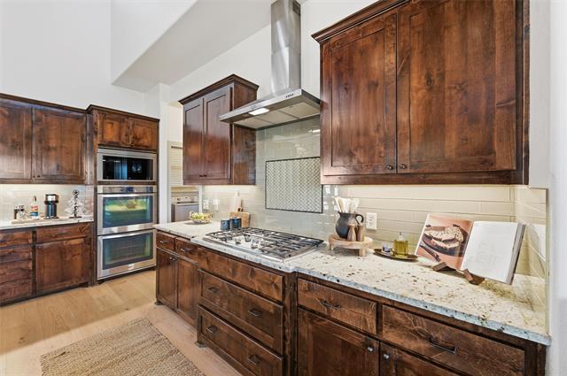 Building Photo - 570 S Point Ct