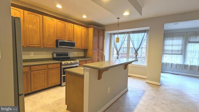 Building Photo - 3954 Royal Lytham Dr