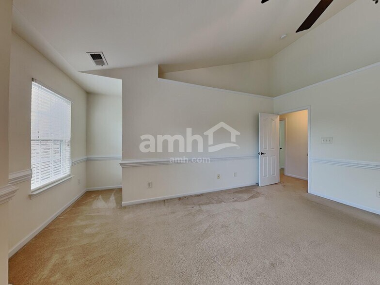Building Photo - 4276 Kathert Ct
