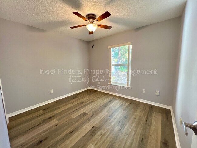 Building Photo - 2669 Lantana Lakes Dr E