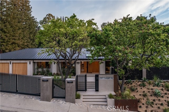 Building Photo - 3187 Oakdell Rd