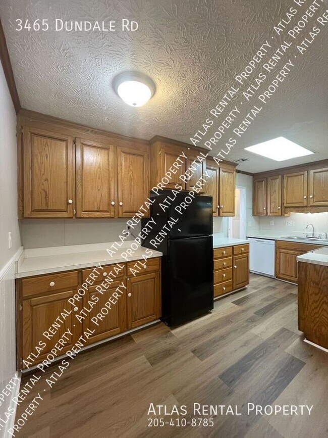 Building Photo - 3465 Dundale Rd