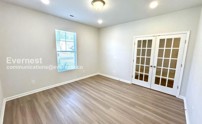 Building Photo - 2837 Campanella Dr