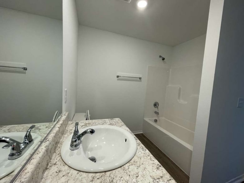 Building Photo - 6713 SW Dignity Ave