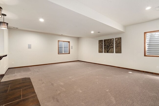 Building Photo - Beautiful 5 Bedroom Home in Windsor CO